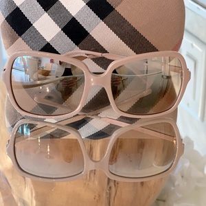 BURBERRY | *Rare* Rectangular Sunglasses - Nude Collection